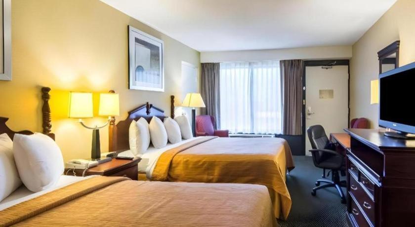 Quality Inn Манассас Экстерьер фото