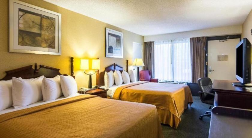 Quality Inn Манассас Экстерьер фото