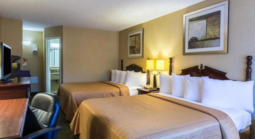 Quality Inn Манассас Экстерьер фото